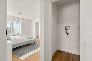 16 Elm St, Newton, MA 02465 - Photo 18