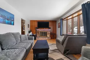 65 Lakeview Ave, Athol, MA 01331 - Photo 4