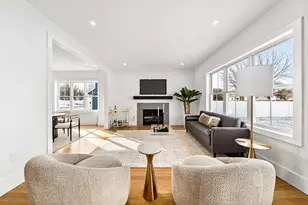 8 Callahan Dr, Woburn, MA 01801 - Photo 12