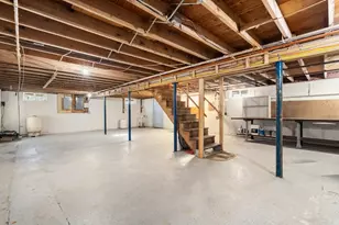 28 Brant Beach Ave, Mattapoisett, MA 02739 - Photo 32