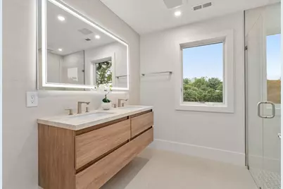 2202 Commonwealth Ave #1, Newton, MA 02466 - Photo 20