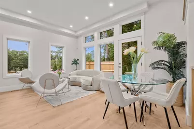 2202 Commonwealth Ave #1, Newton, MA 02466 - Photo 4