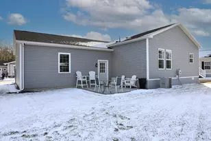 96 Sycamore Ln, Taunton, MA 02780 - Photo 32