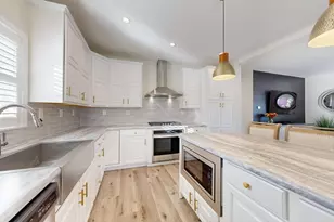 96 Sycamore Ln, Taunton, MA 02780 - Photo 8