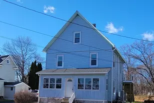 30 O'Neil St, Hudson, MA 01749 - Photo 2