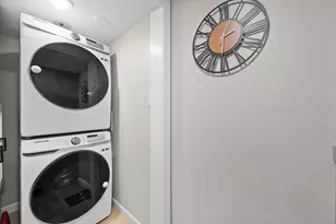 266 Mountain Ave, Revere, MA 02151 - Photo 32