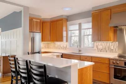 21 Berkeley St, Somerville, MA 02143 - Photo 2