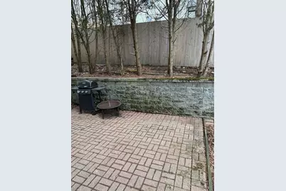 30 Johnson St #1, Worcester, MA 01604 - Photo 24