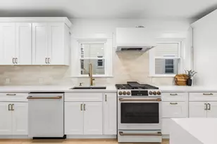 22 Prescott St, Salem, MA 01970 - Photo 12