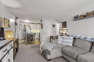 105 Ridgewood Ln, Gardner, MA 01440 - Photo 10