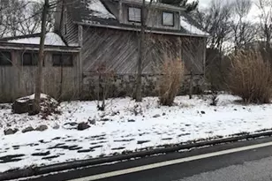 160 West St, Attleboro, MA 02703 - Photo 2