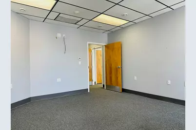 1201 Westford, Lowell, MA 01851 - Photo 28