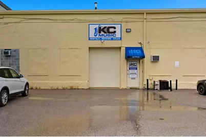 273 Lenox Street #6, Norwood, MA 02062 - Photo 2