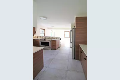 30 A & B Lee Rd, Deerfield, MA 01373 - Photo 16