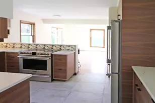 30 A & B Lee Rd, Deerfield, MA 01373 - Photo 16