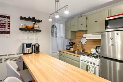 10 Henchman St #2R, Boston, MA 02113 - Photo 6