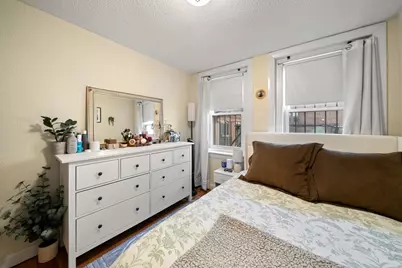 10 Henchman St #2R, Boston, MA 02113 - Photo 10