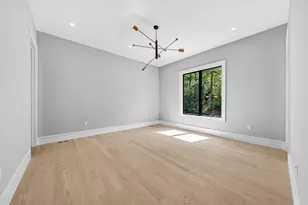 177 Varick Rd, Newton, MA 02468 - Photo 22