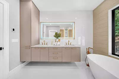 177 Varick Rd, Newton, MA 02468 - Photo 18