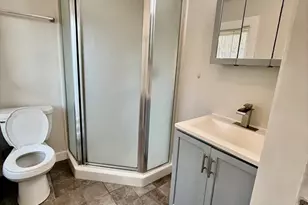 1045 Pine St, Palmer, MA 01069 - Photo 12