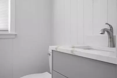 144 Howe St, Marlborough, MA 01752 - Photo 18