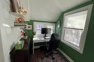 32 Hautevale St, Boston, MA 02131 - Photo 6