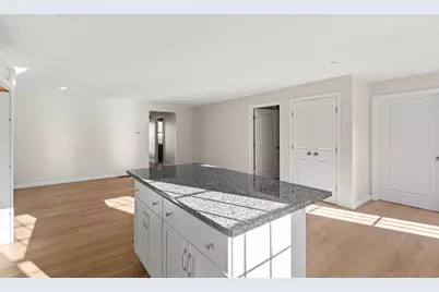 393 Court St. #3, Plymouth, MA 02360 - Photo 8