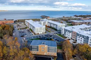 393 Court St, Plymouth, MA 02360 - Photo 20