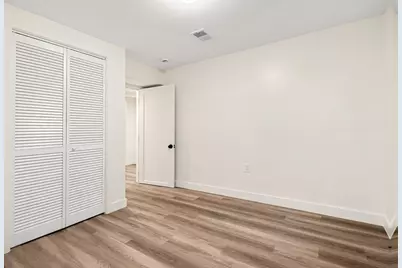 8 Faunce Rd #A, Boston, MA 02126 - Photo 20