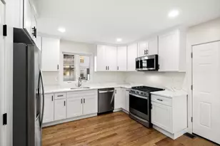 8 Faunce Rd, Boston, MA 02126 - Photo 6