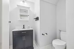 614 Pond St, Braintree, MA 02184 - Photo 10