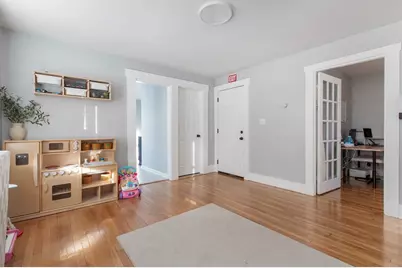 151 Campbell St, New Bedford, MA 02740 - Photo 10