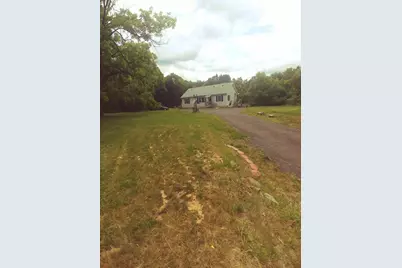 5 Silver St, Wilbraham, MA 01095 - Photo 2