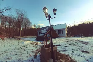 5 Silver St, Wilbraham, MA 01095 - Photo 4