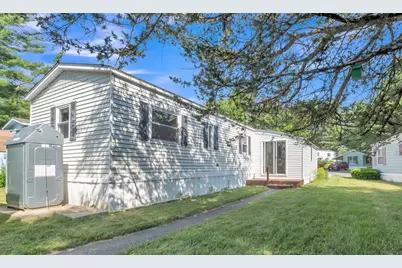 43 Park Ave, Sturbridge, MA 01566 - Photo 1