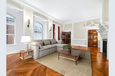 93 Beacon Street #5, Boston, MA 02108 - Photo 2