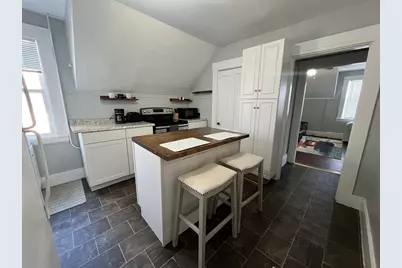 272 Front St #5, Manchester, NH 03102 - Photo 1