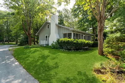 8 Captain's Lane, Mattapoisett, MA 02739 - Photo 1