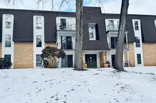 8 Shadowbrook Ln, Milford, MA 01757 - Photo 18