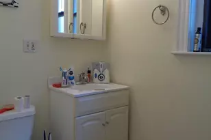 40 Carlton St, Brookline, MA 02446 - Photo 2