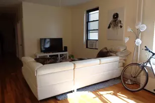 40 Carlton St, Brookline, MA 02446 - Photo 4