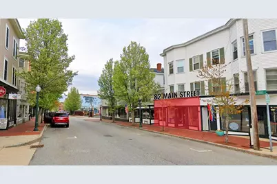 82 Main Street, Amesbury, MA 01913 - Photo 14