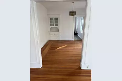 9 Maple St, Watertown, MA 02472 - Photo 2