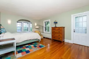 93 Churchill Ave, Arlington, MA 02476 - Photo 4