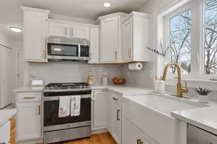 1180 Elm St, Leominster, MA 01453 - Photo 14