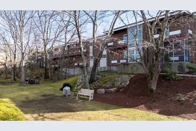 115. Grove St #11.., Boston, MA 02132 - Photo 24