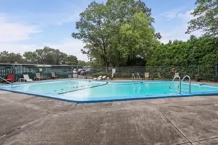 115 Grove St, Boston, MA 02132 - Photo 26