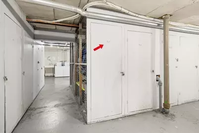 115. Grove St #11.., Boston, MA 02132 - Photo 18