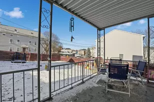 364 Tecumseh St, Fall River, MA 02721 - Photo 34