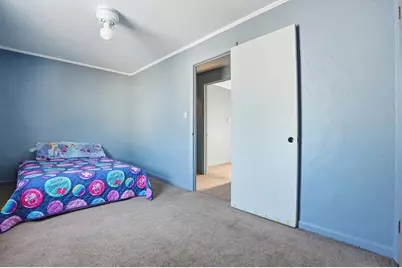 364 Tecumseh Street, Fall River, MA 02721 - Photo 18